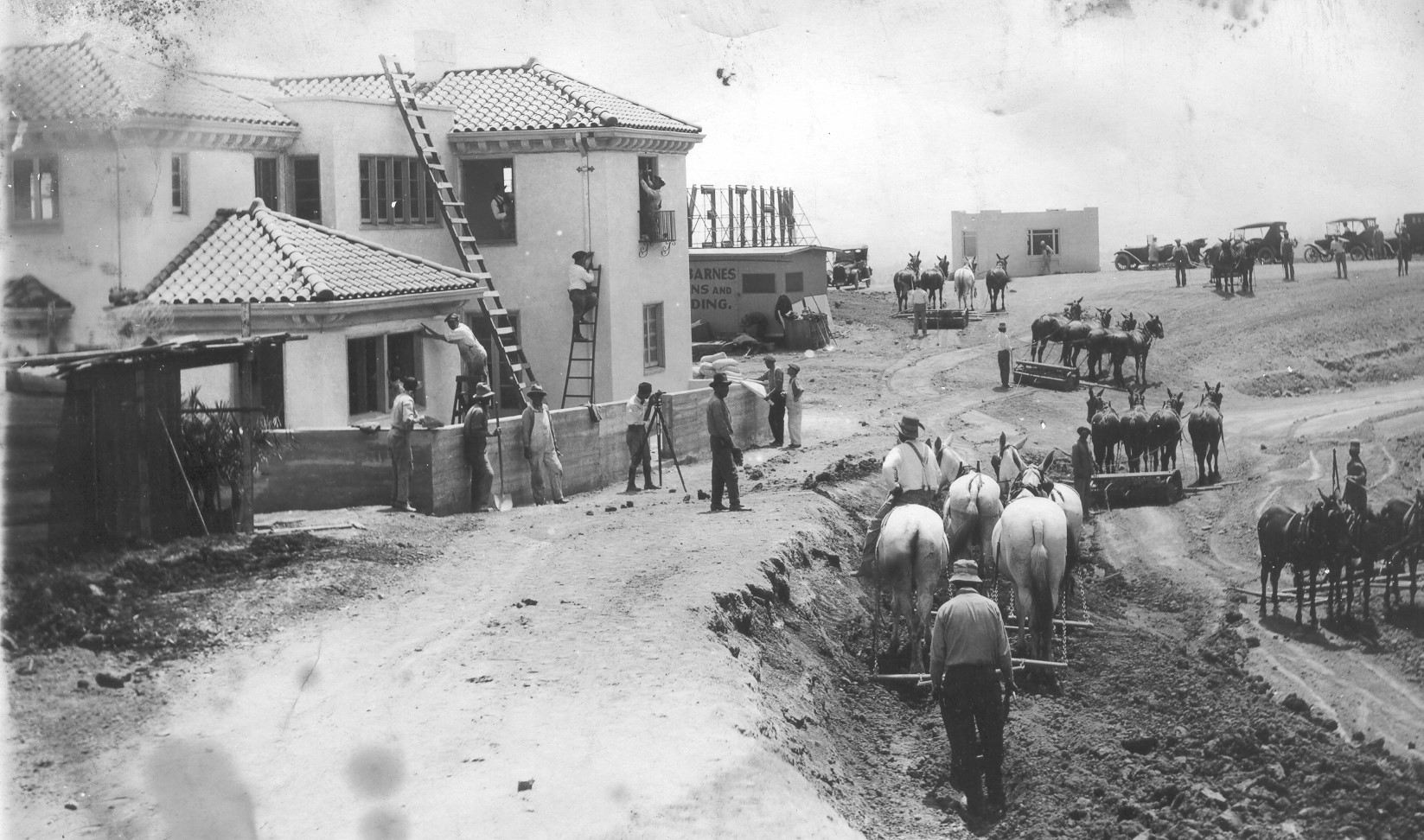 First Electric Hollywood Sign – Whitley Heights